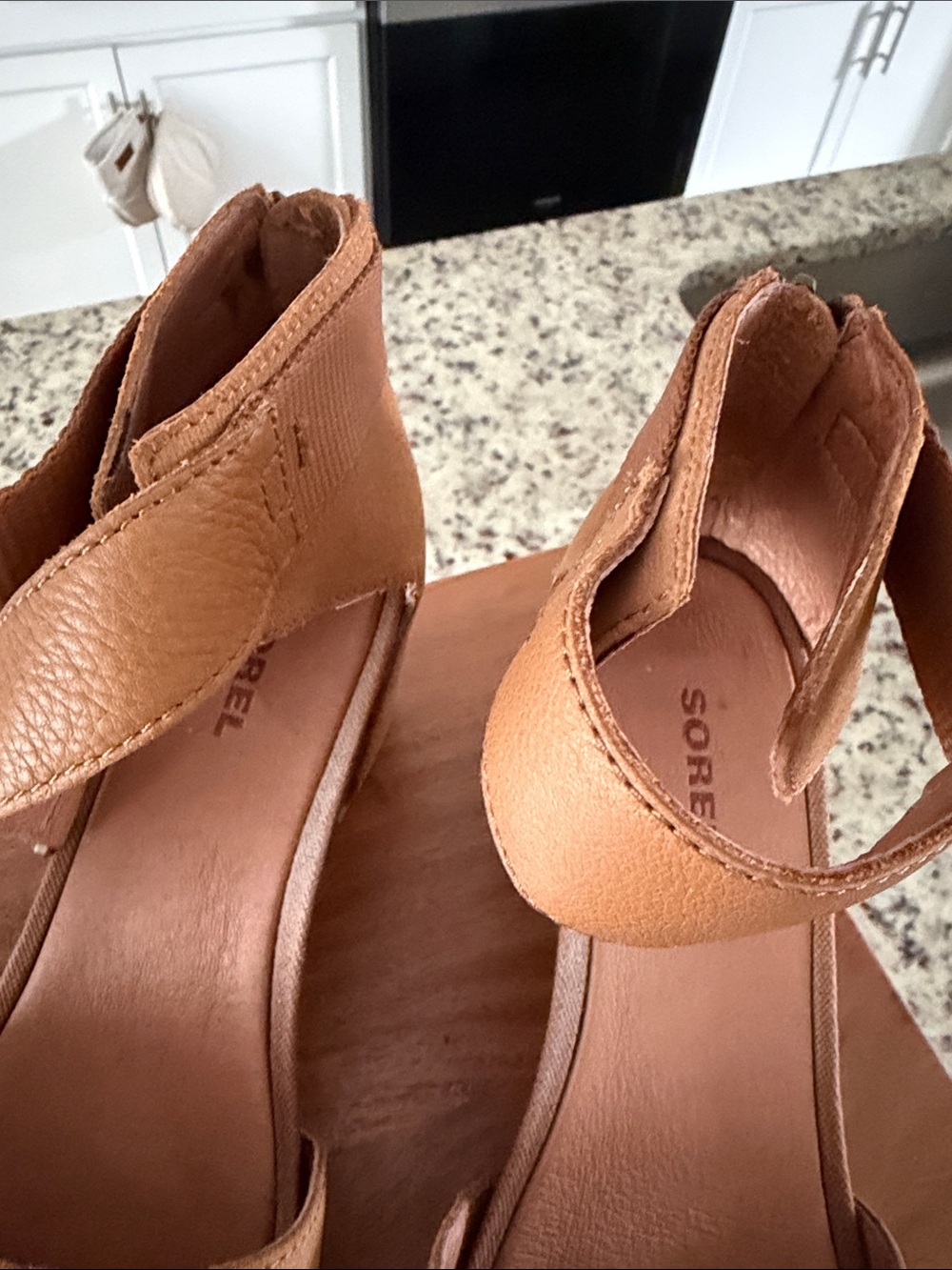 Sorel Women's Tan Leather Ankle-Strap Sandals